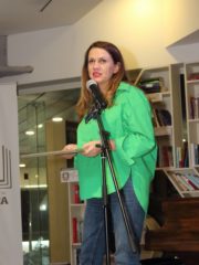 Моми студио спечелиха втора награда на читателите за интериор на апартамент в София