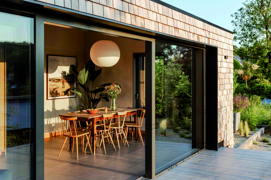 Облечена в дърво